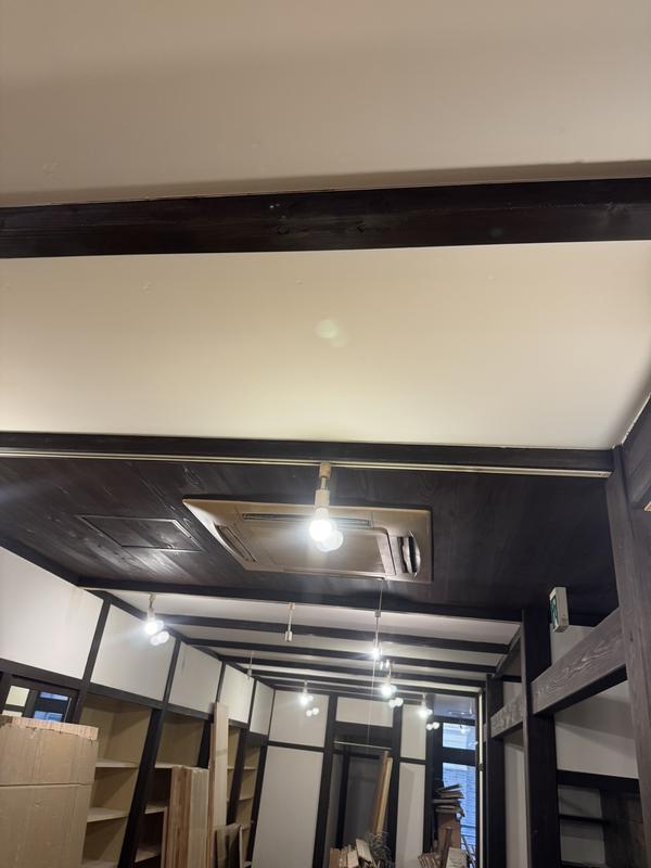 店舗内部塗装